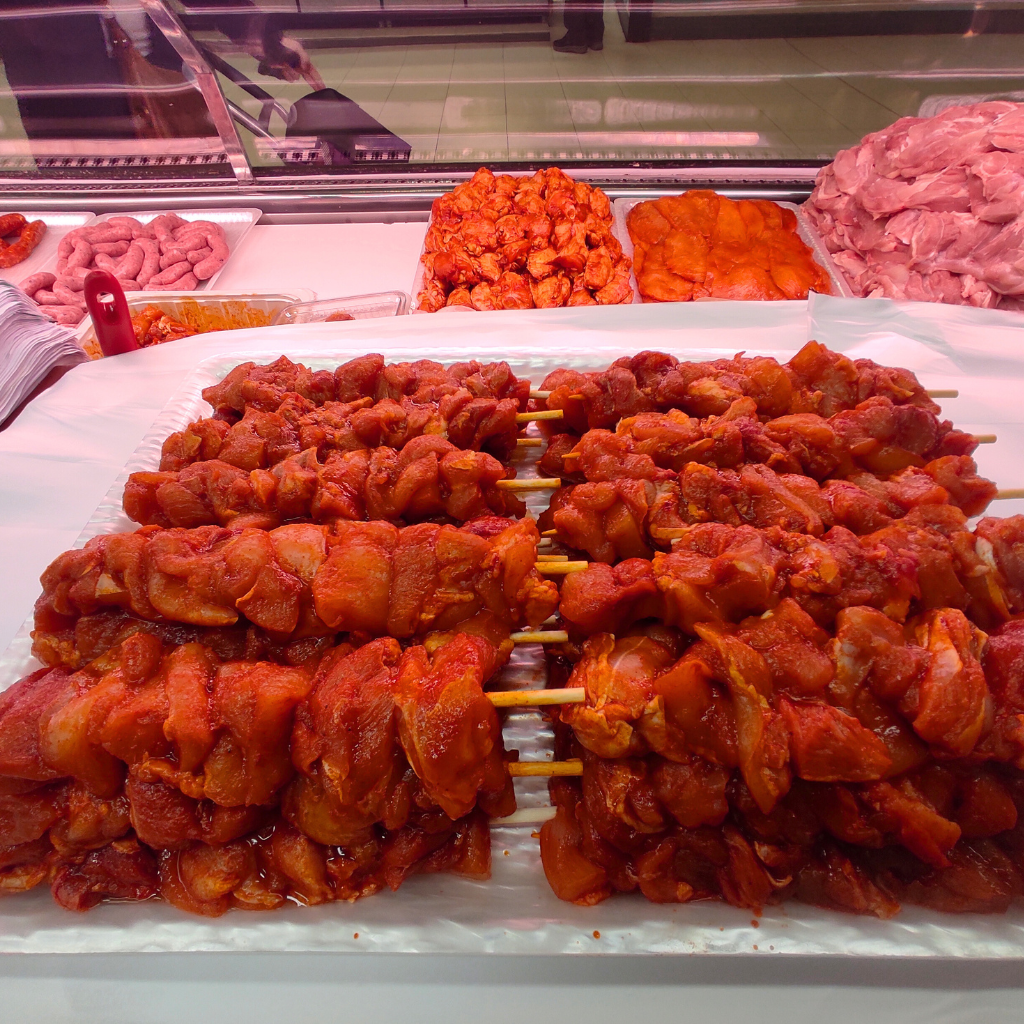 Pinchos Morunos adobados